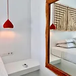 Faragas Hill Villa *