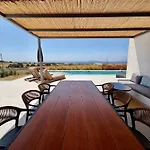Faragas Hill Villa