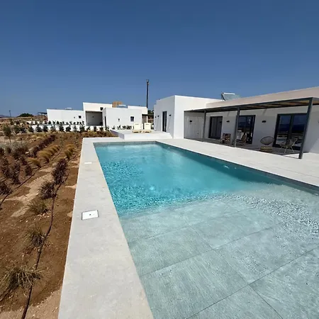 Villa Faragas Hill Angairia