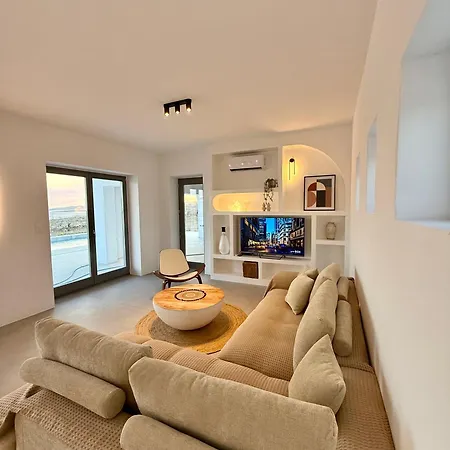 Villa Faragas Hill