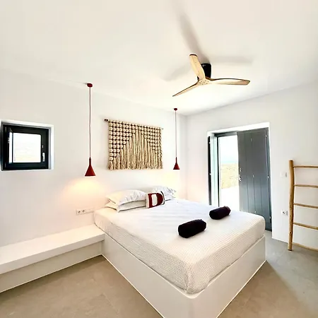 Faragas Hill Villa