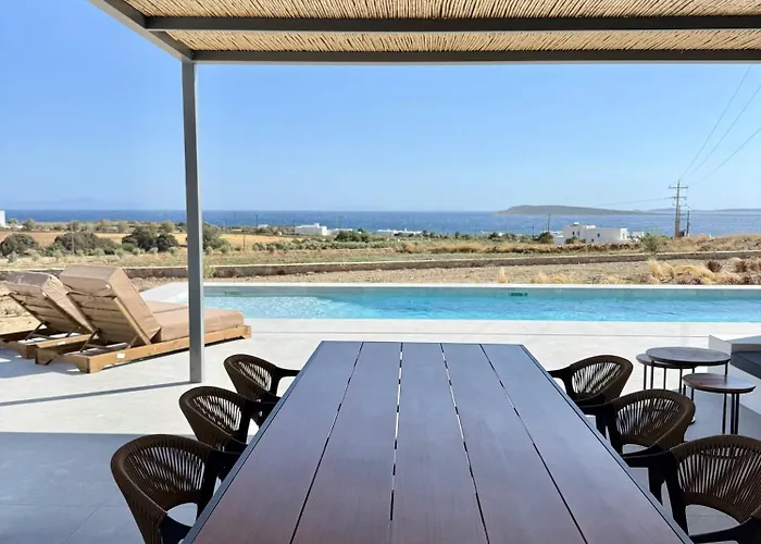 Faragas Hill Villa *